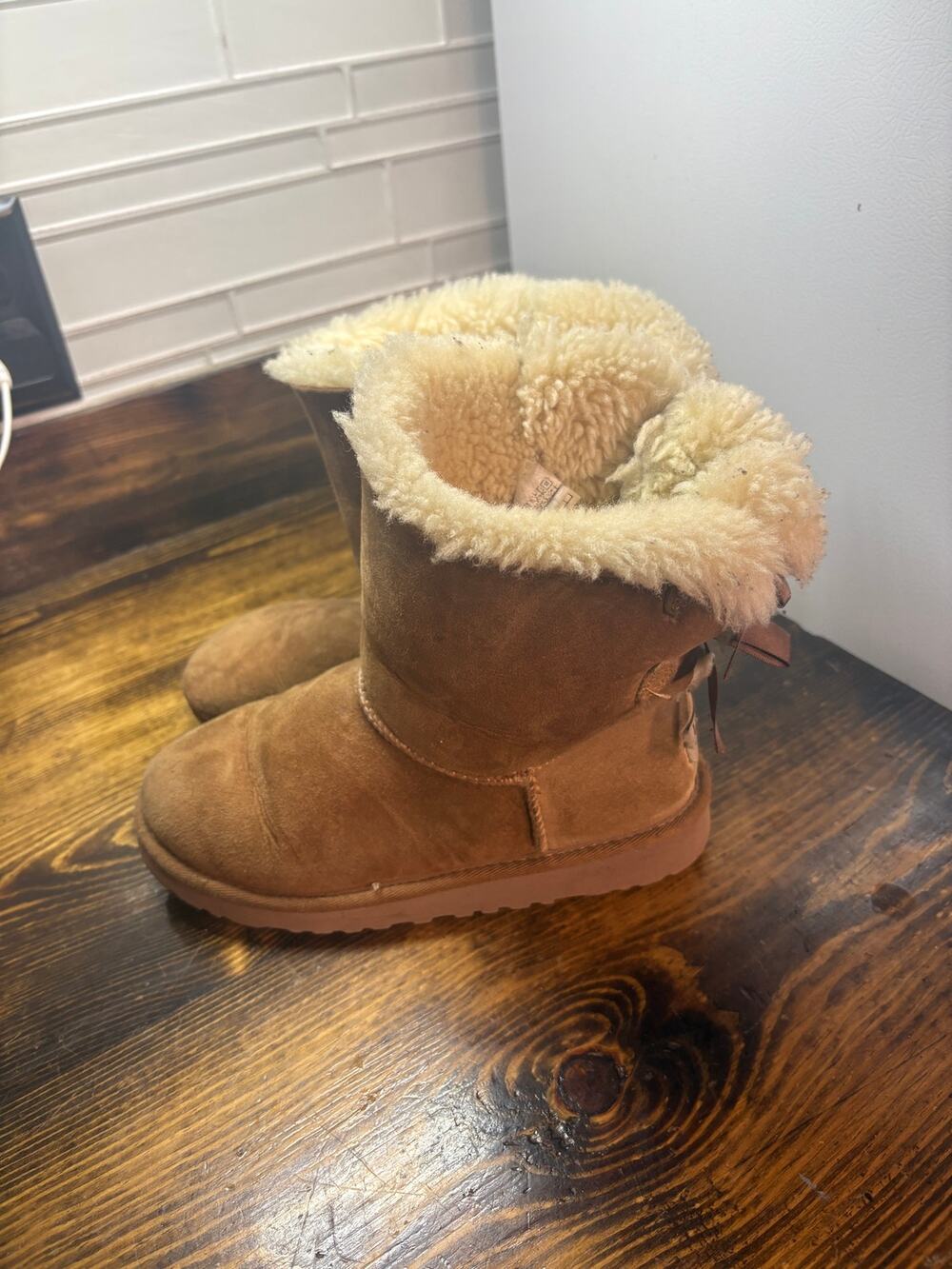 UGG Brown Bailey Bow Boots Kids Size‎ 4